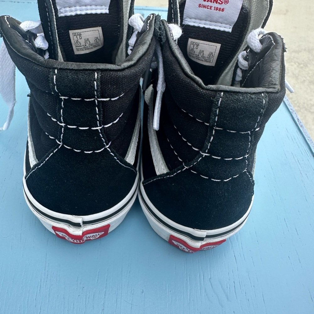 Vans Kids Black and White High-Top Sneakers - Picture 6 of 6